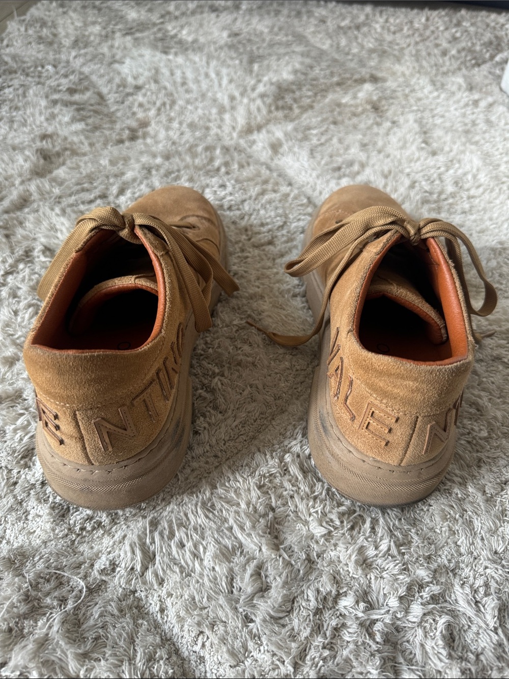 Women’s tan Valentino shoes, 9.5, pre-owned - Picture 2 of 5